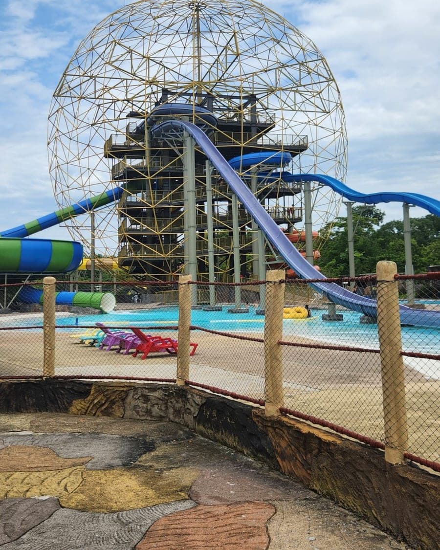Pool Slides, view 3